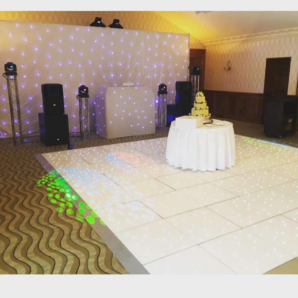 DJ Dean C Wedding party DJ in London For Hire 14