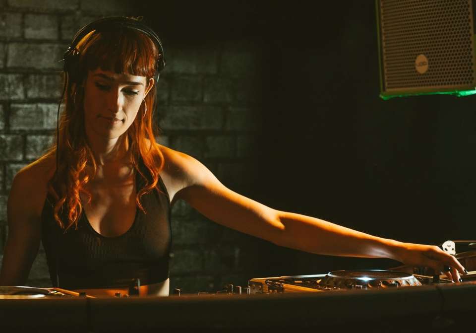 DJ Jessica Grace | London DJ For Hire