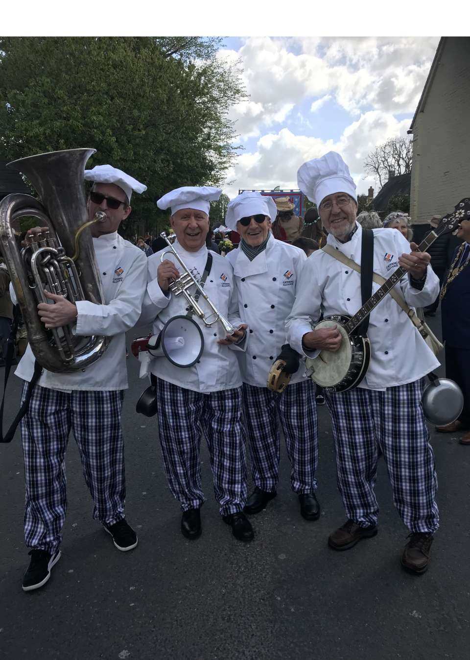 Downtown Dixieland Band chefs