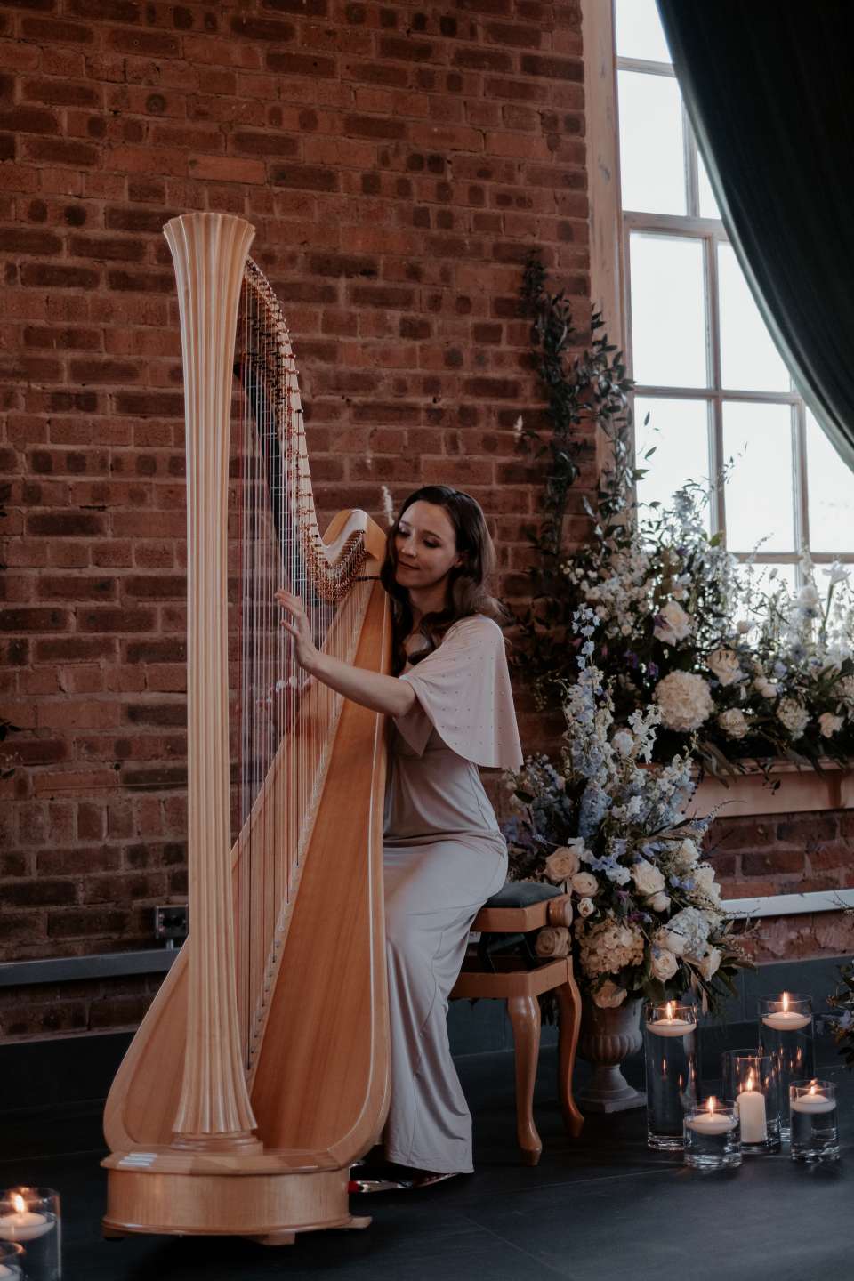 Elinor Jane Manchester Harpist For Hire 4