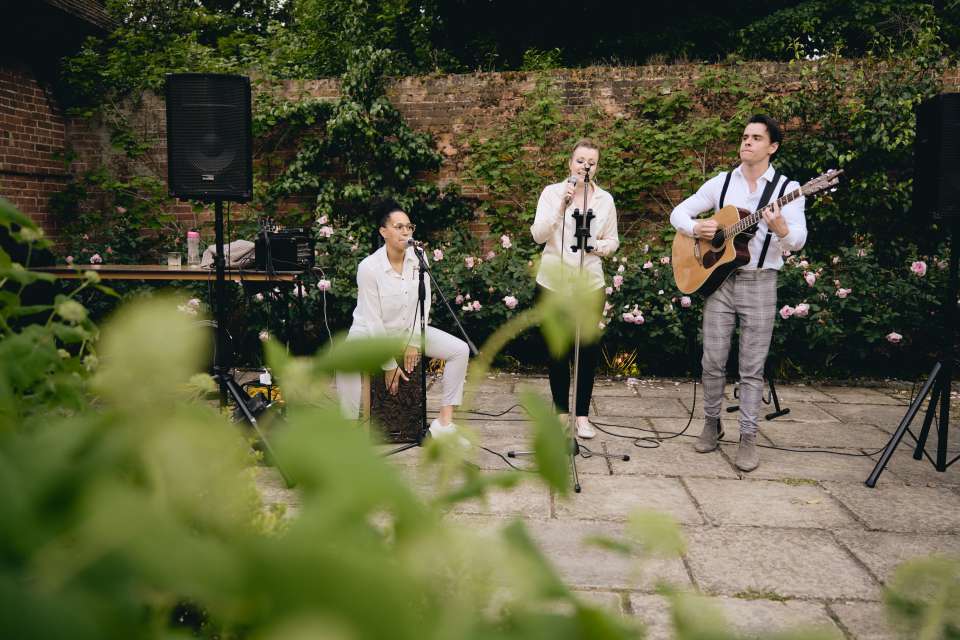 Moondance Acoustic Wedding and Party Band For Hire 24