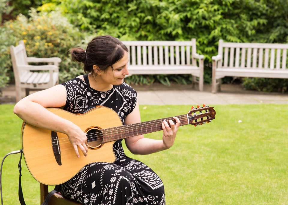 Spanish Guitar Magic | London Spanish & Flamenco Guitarist For Hire