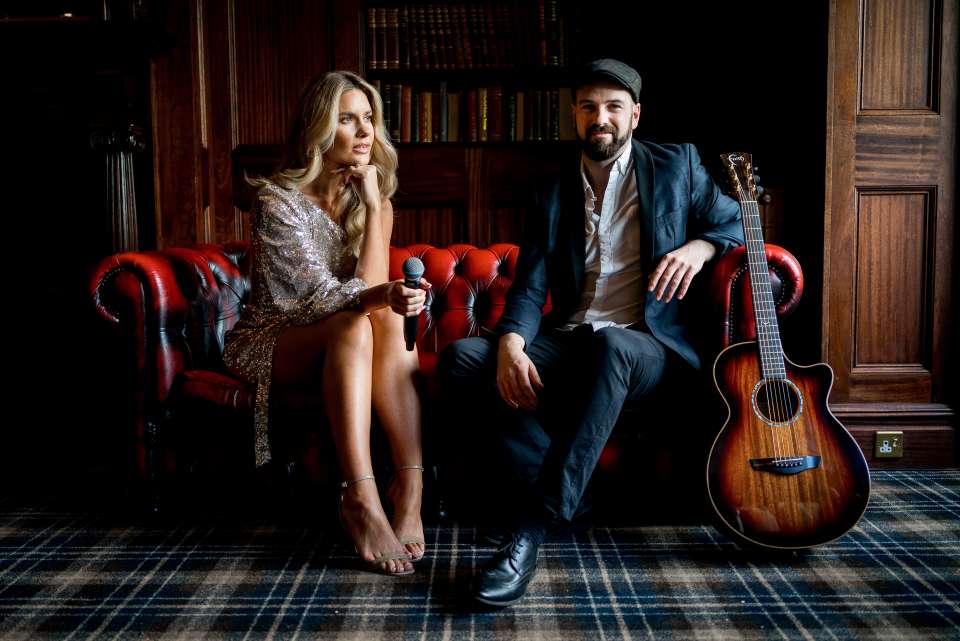 The Flavours Duo Acoustic Duo in Manchester For Hire
