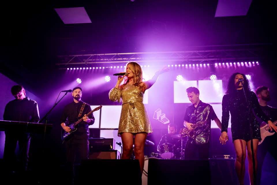 The Flavours | Manchester Pop and Soul Band For Hire 1