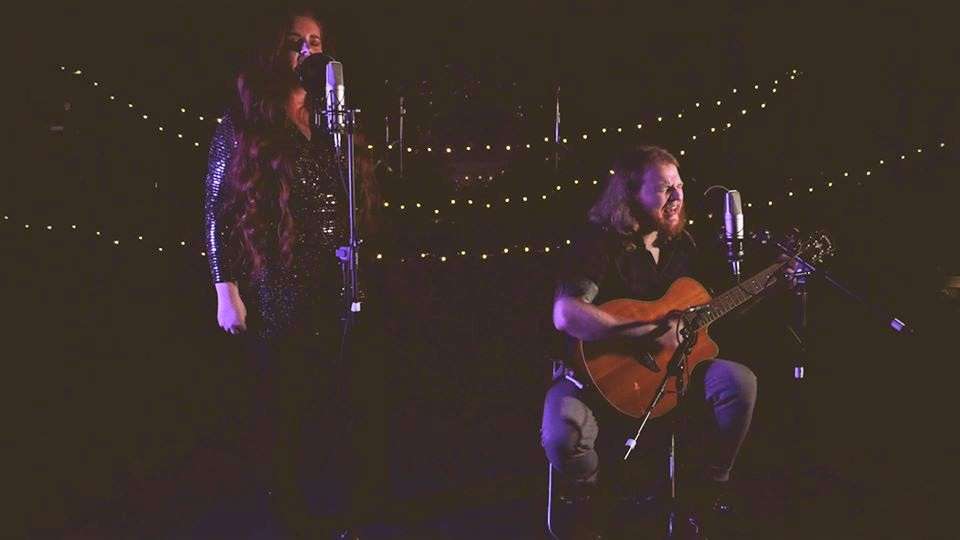 Acoustic Roots | Manchester Acoustic Duo For Hire