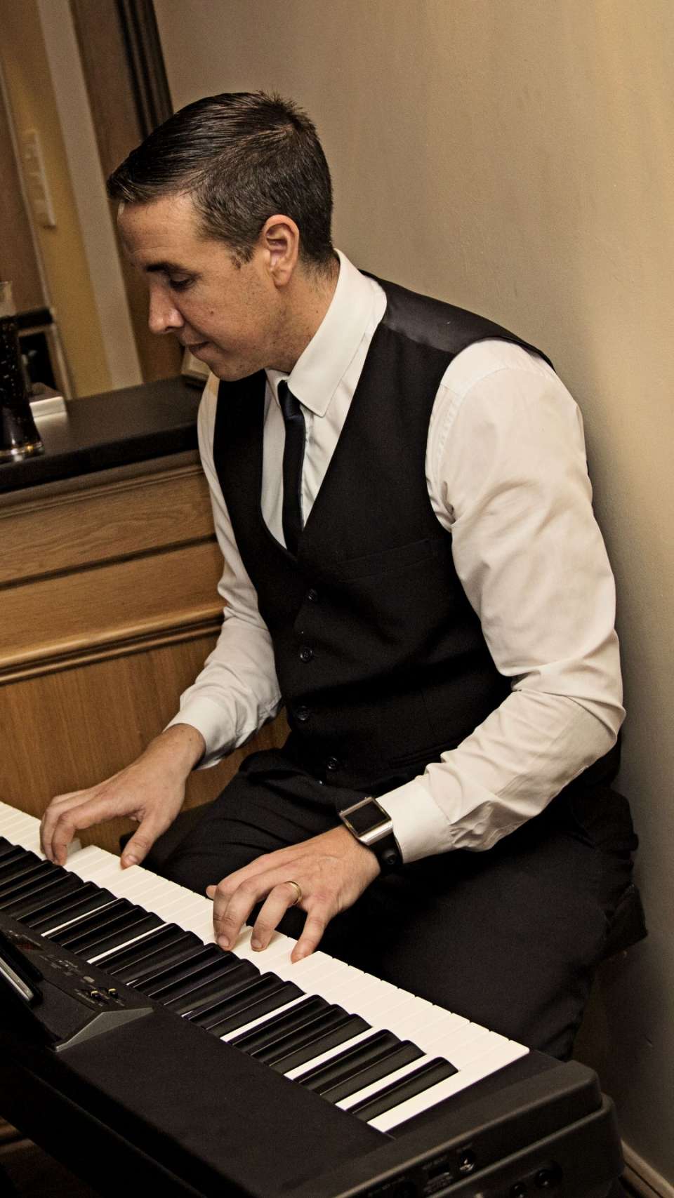 Jay Wedding Pianist Liverpool 3