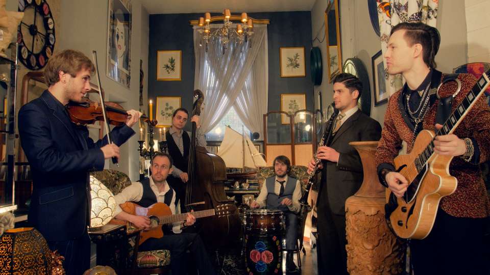 The Hot Club Collective Gypsy Swing Band7