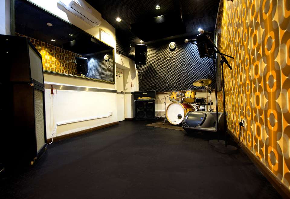 17 Affordable Music Rehearsal Studios in London